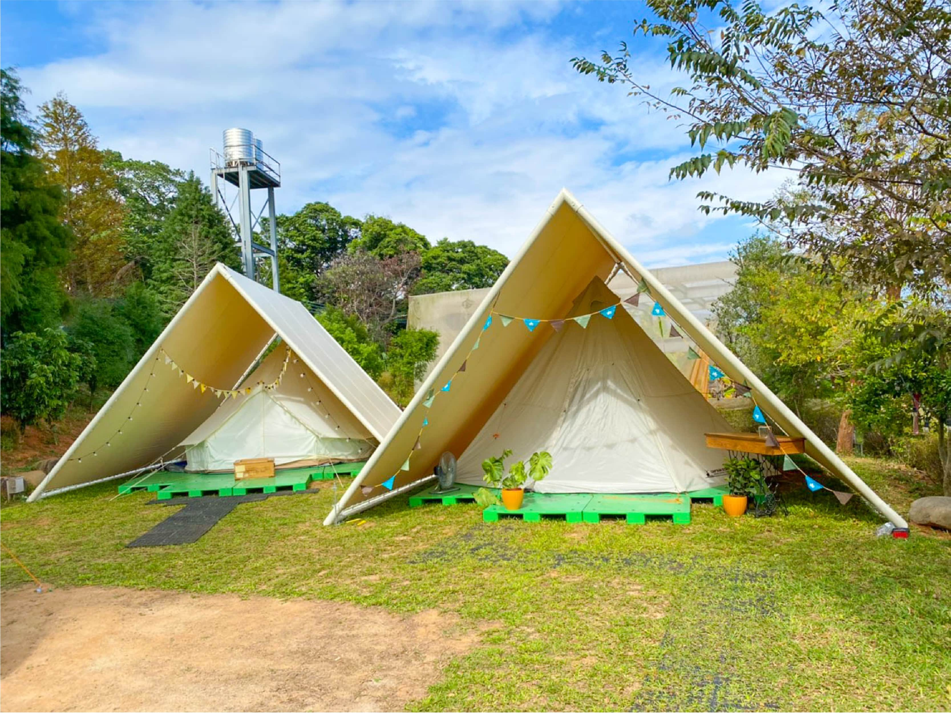 A-frame hunting tent